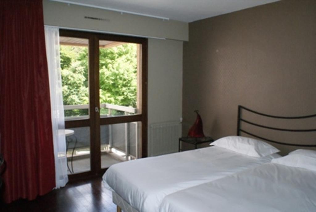 Hotel De La Gare Aix-les-Bains